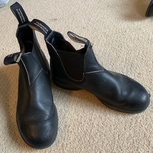 Blundstone boots. Black, 8 1/2